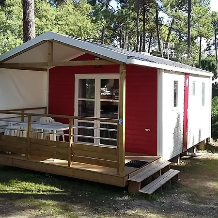 キャンプ場 Les Pins D'oleron