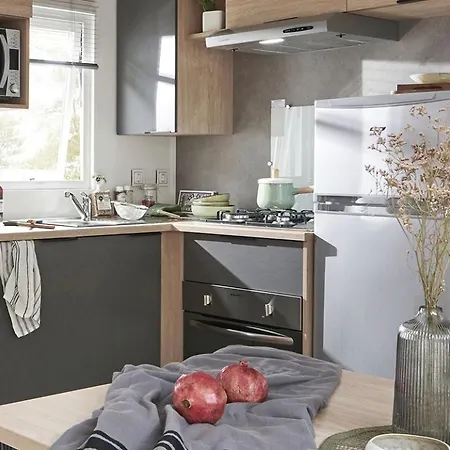 Les Pins D'oleron キャンプ場