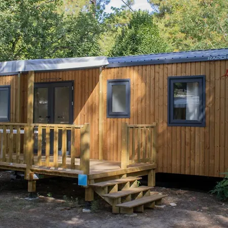 Camping Les Pins D'oléron *