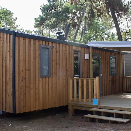 Camping Les Pins D'oléron Grand-Village-Plage