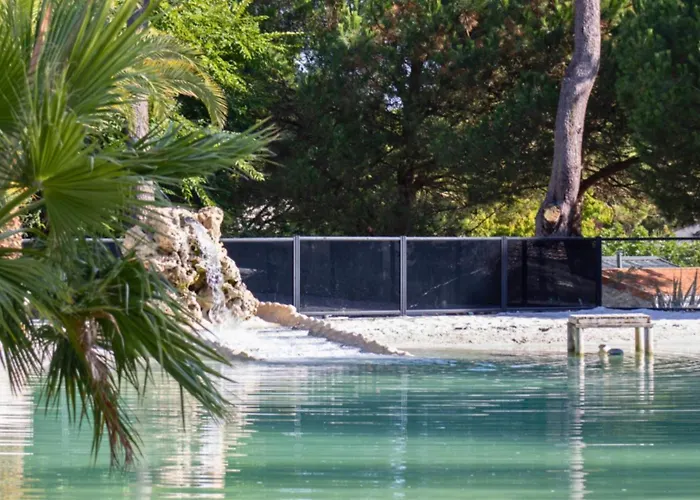 Les Pins D'oléron * Grand-Village-Plage