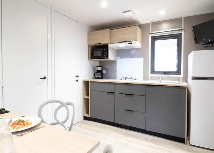 Camping Les Pins D'oléron Grand-Village-Plage